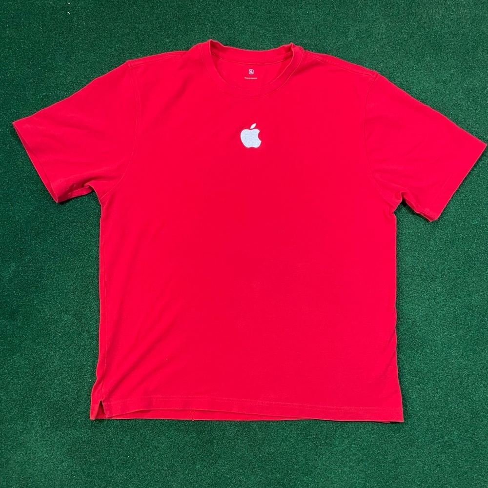 Y2k Apple Store Employee T-Shirt